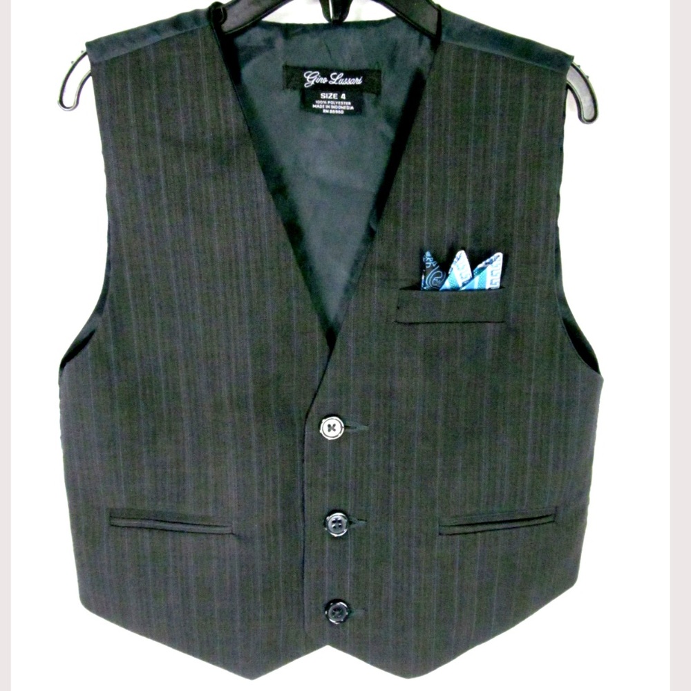 Gino Lussari Boy's Vest Size 4 Gray Striped